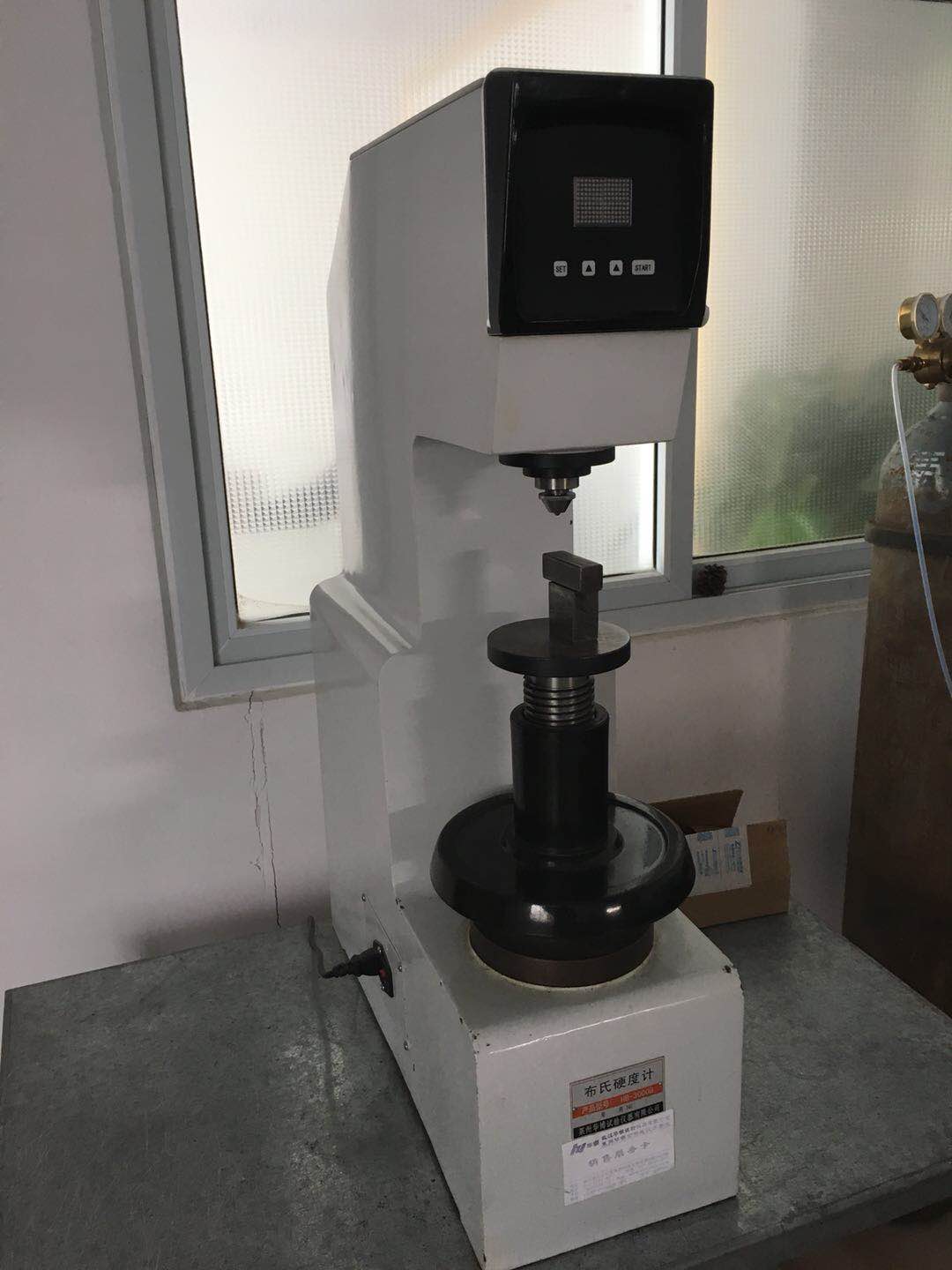 布氏硬度計(jì)